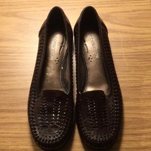 Slip on shoe